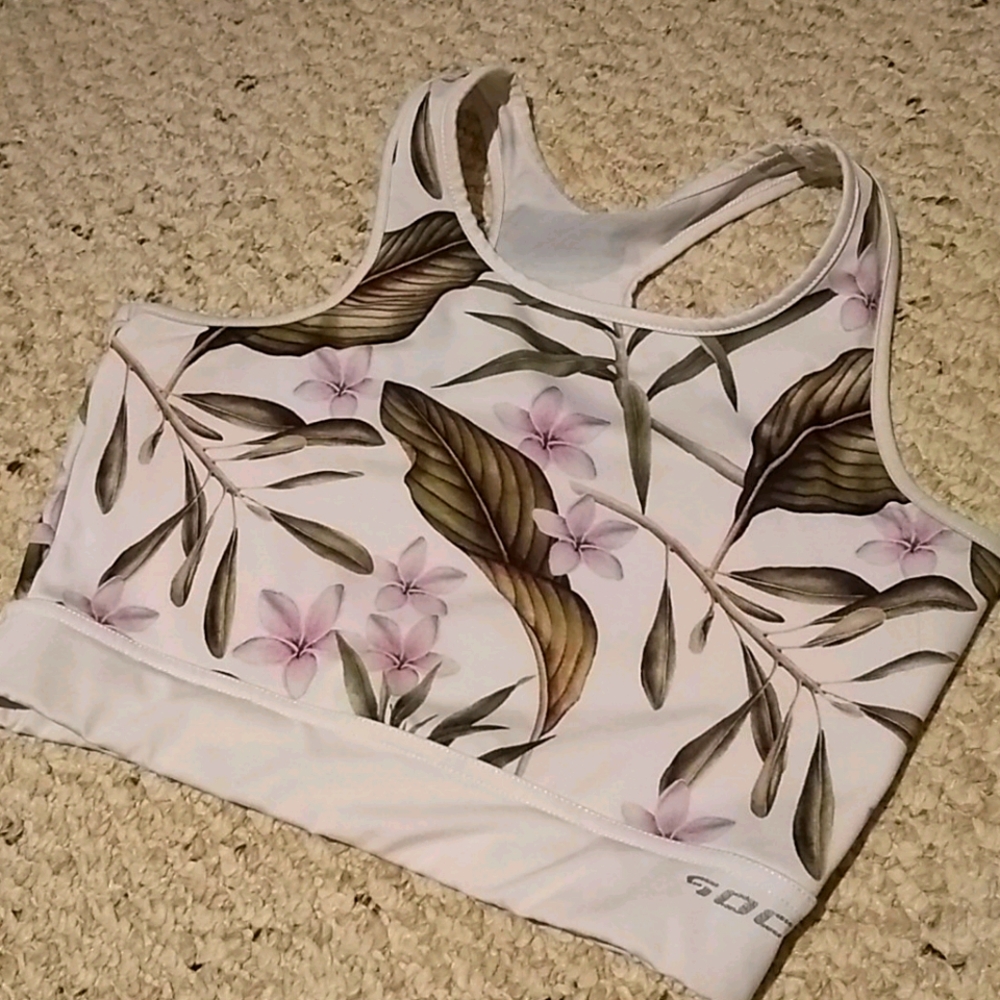 White flower sports top